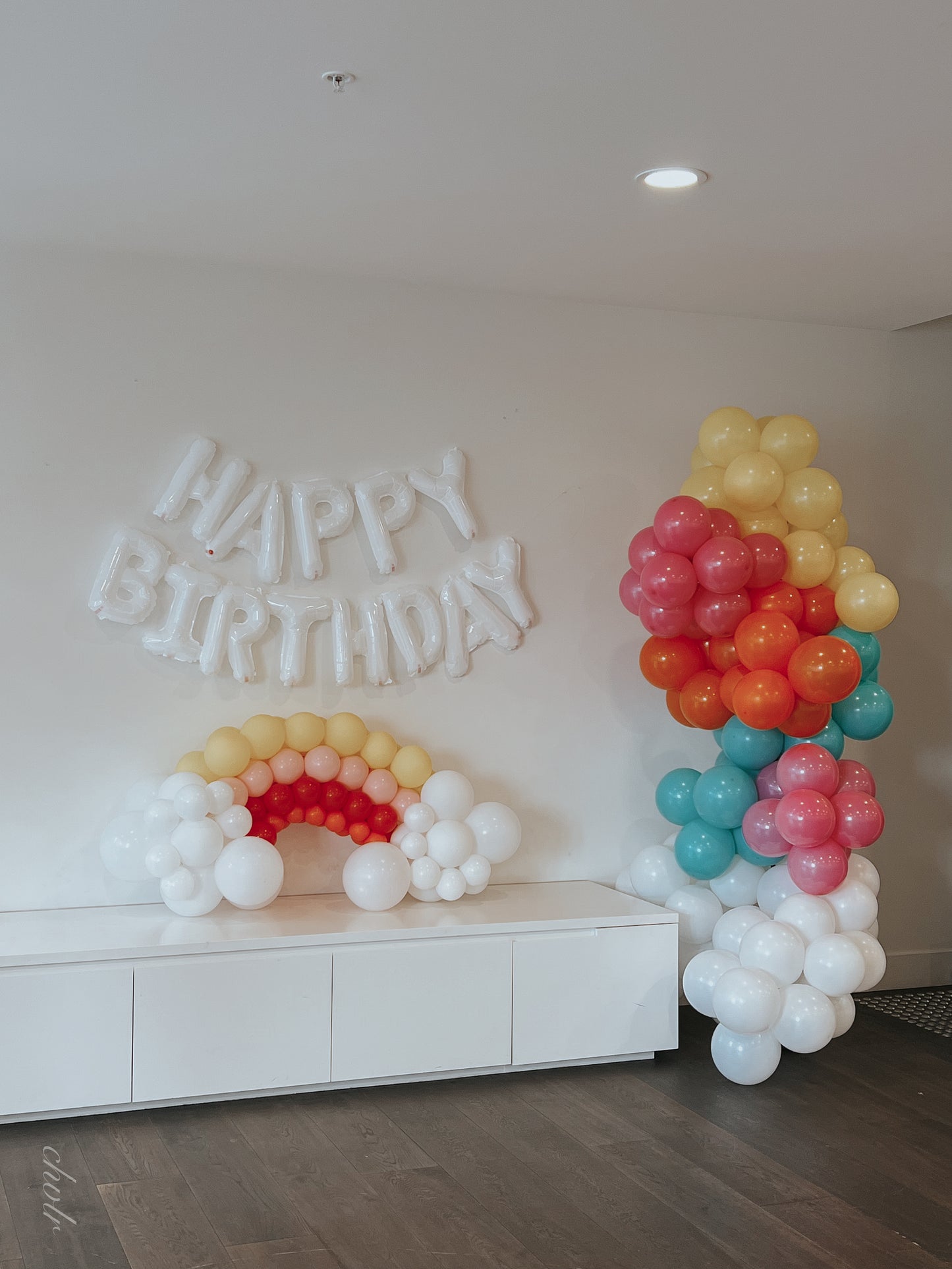 Grab N' Go Balloon Garland